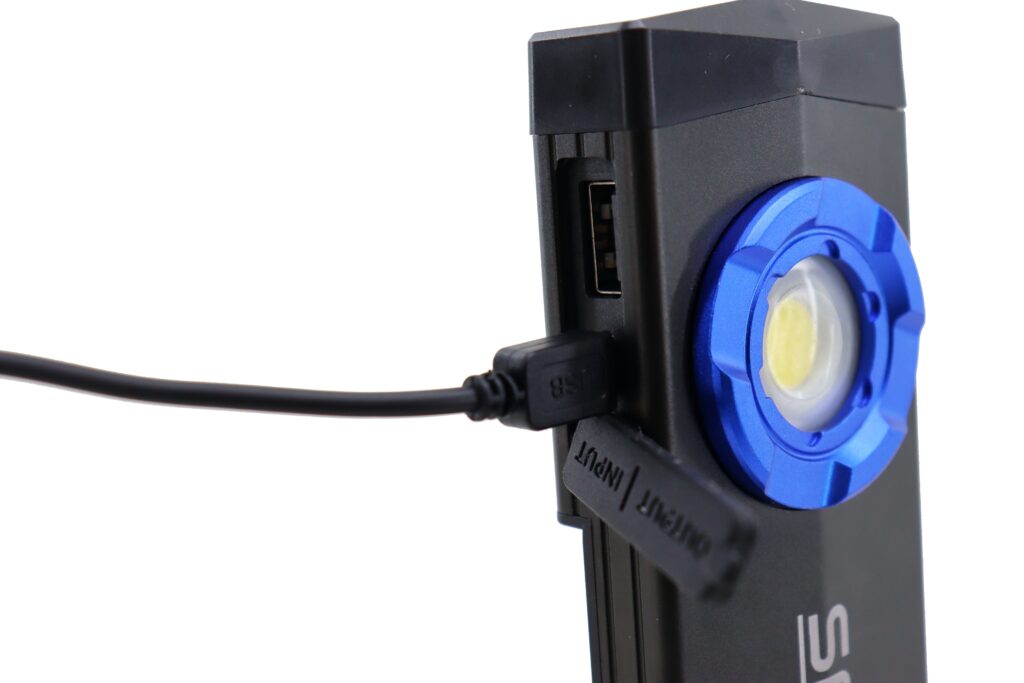 Lanterna COB LED Recarregável 1000 Lumens