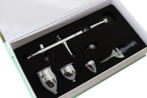 KIT AEROGRAFO DE GRAVIDADE DUPLA AÇÃO BICO 0.5MM COM 3 COPOS / 2ml/5ml/13ml