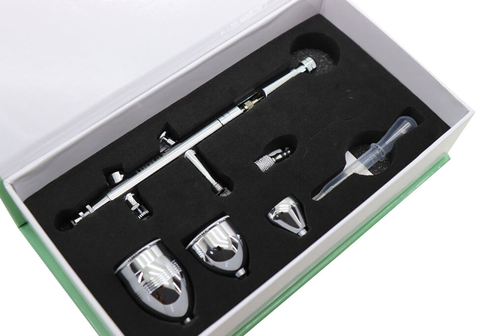 KIT AEROGRAFO DE GRAVIDADE DUPLA AÇÃO BICO 0.3MM COM 3 COPOS 2ML/5ML/13ML- 8PÇS