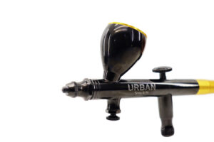 AEROGRAFO DE GRAVIDADE DUPLA AÇÃO BICO 0.3MM /9ML EDIÇÃO ESPECIAL BLACK&GOLD