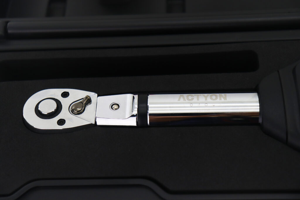 Torquimetro digital 3/8” 13.5 a 135Nm torque residual e gráficos com comunicação