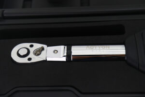 Torquimetro digital 3/8” 13.5 a 135Nm torque residual e gráficos com comunicação